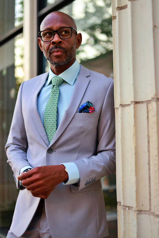 Men's Basic 2 Button Slim Fit Wedding Suit in Light Grey - Image 3